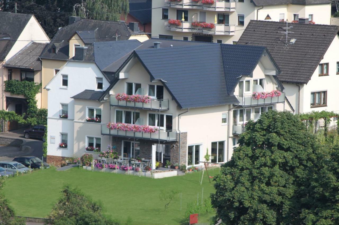Weinbergs Loge 3* Ernst